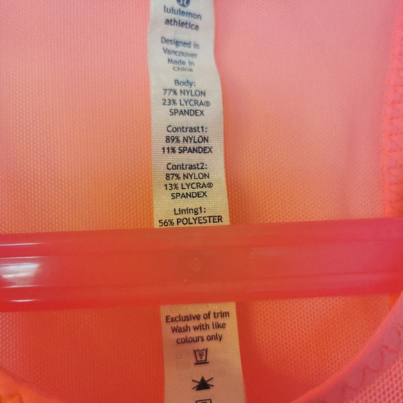 Lululemon tank top with built in bra - Picture 9 of 9